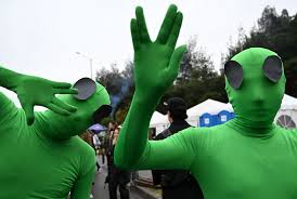 UFOs, aliens and 'little green men': A primer on everything  extraterrestrial - TRT World