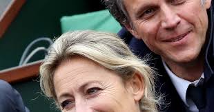 Anne-Sophie Lapix : ses confidences amoureuses sur son couple avec son mari  Arthur Sadoun