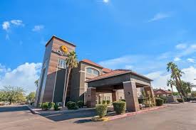 Best western welcomes you to the premier life. La Quinta Inn Suites By Wyndham Phoenix I 10 West Phoenix Az Hotels