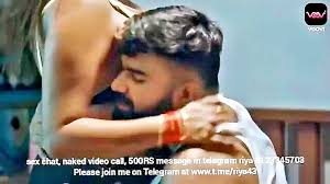 Hidden Camera Captures A Desi Aunty In The Act - XXXBP