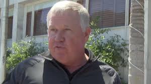 Police chief receives vote of confidence following ouster effort