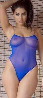 Charlotte Springer Nude (39+)