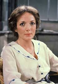 Katherine heigl and josh kelley welcome son joshua bishop. Catherine Hiegel Renvoyee De La Comedie Francaise Gala