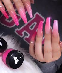 Ombré nails are always mesmerizing and gorgeous, but we truly have to hand it to this manicure for the surprise twist: Pink Nails Ombre Nails Acrylic Nail And Coffin Nails Image 7632593 On Favim Com