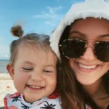 Simone Muir (@__smuir9)