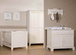 Entdecken sie außerdem ideen zu rankpflanzen. Klassisches Babyzimmer Weiss Beige Punkte Wanddeko Childhome Babymobel Babyzimmer Weiss Babyzimmer Mobel
