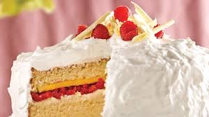 Ma recette de tarte au citron et fruits rouges, sur une base de sablé breton, garni d'un crémeux citron et de fruits rouges frais. Gateau A La Vanille Chocolat Blanc Et Fruits Frais Les Recettes De Caty