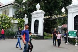 Pusat pemerintahannya adalah kecamatan cibinong. Ingin Seperti Banyuwangi Kota Bogor Bikin Paket Wisata Pikiran Rakyat Com