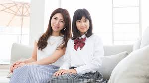 姉妹みたいな母娘 が危険である深いワケ 子育て 東洋経済オンライン 経済ニュースの新基準