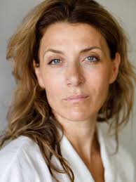 CAROLINE FRANK · Ida