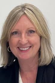 Karen Weigle's Instagram, Twitter & Facebook