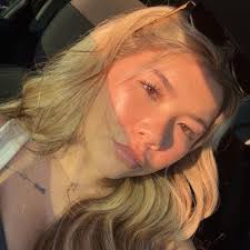 Where to place marketing signs without city pickup?