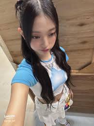 NewJeansヘリンの私服スタイルを徹底解剖！ファッションの魅力と着こなしポイント