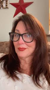 Good morning, it's rainy here in Florida today. Not complaining we really  need it. Lots to do today. What's the weather like for you today?