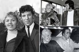 Find the perfect tom jones linda stock photos and editorial news pictures from getty images. Sir Tom Jones Wife Dead Lady Melinda Rose Woodward Passes Away After Short Battle With Cancer Mirror Online
