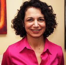 Lori Cohen's Instagram, Twitter & Facebook