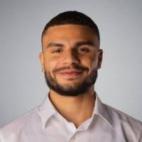 90+ Profile mit dem Suchbegriff „Donovan“