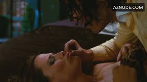 Jennifer Garner Sexy sexy scene in Arthur - UPSKIRT.TV