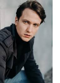 Julian Dominique Clement (Baritone)