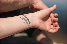 Tattoo Unterarm Kosten Kosten Tattoo Unterarm Tattoo Spruche Zitat Tattoo Tattoo Oberschenkel
