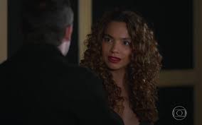 The main stars are deborah secco, juliana paiva and vitória strada. Salve Se Quem Puder Resumo Do Proximo Capitulo Segunda Feira 28 De Junho Noticias Da Tv