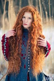 foto alexandra sawenkowa schone rote haare leuchtend rote haare dunkelrotes haar