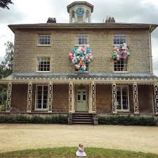 260 town centre boulevard, suite 300, markham, on l3r 8h8. Alice Naylor Leyland S Classic English Style The Glam Pad