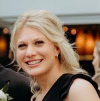 Tessa Briggs's Instagram, Twitter & Facebook