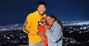 The couple announced the arrival of their first baby boy named liam charles on february 10, 2020. Nba Star Giannis Antetokounmpo Melts Hearts Posing With His Baby Gf Mariah In A Sweet Snap