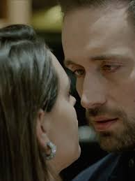 Mateo e Gloria: Um Beijo de Novela