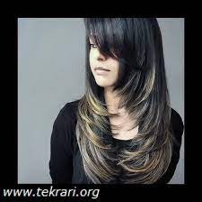 25 Long Haircuts That Add Volume And Texture To Thin Hair Types Hairstyles Longhair Shorthair Blondhair B Long Layered Hair Hair Styles Long Hair Styles