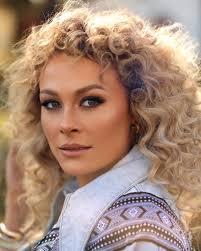 ARE YOU READYYYYY?! 🔥🖤, Our BIGGEST Black Friday SALE EVER is officially  loading… and it’s about to BREAK THE INTERNET!, 🖤 26 Nov