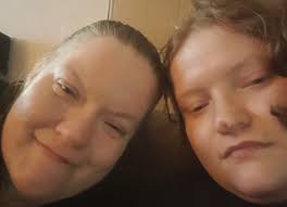 Charlize Theron and Keanu Reeves really should make another movie together!