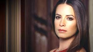 Résultat de recherche d'images pour "image de crise dans charmed"