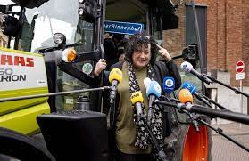 Cas confirmés, mortalité, guérisons, toutes les statistiques Nieuws Gemist In Een Zetel En Op De Trekker Naar Het Binnenhof En Megakerk Trekt Oost Nederland In Algemeen Destentor Nl