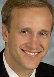 Brewster McCracken Drops Out of Mayor's Race: Says going forward not in  city's best interest