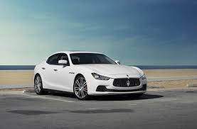White 2014 Maserati Ghibli S Q4 Photos Wallpaper Maserati Ghibli Maserati Luxury Cars Audi
