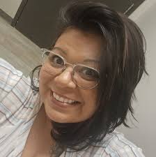 Places for single 40-year-olds to hang out in Bowling Green