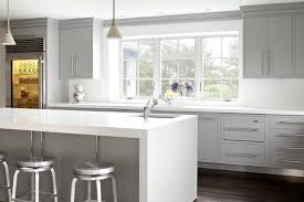 This freed up my counter space, which was nice. Kitchen Island With Granite Top And Breakfast Bar Ideas On Foter White Modern Kitchen Modern Grey Kitchen White Kitchen Island
