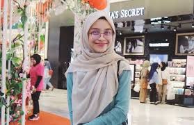 Pu abu tidak tinggal sebumbung. Hana Azraa Dedah Bakal Bercerai Dengan Pu Abu