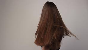 Si parliamo proprio delle lunghezze super sleek, anche dette… spaghetti.il sogno di tante, la disperazione di … Come Mantenere I Capelli Lisci Di Notte Piccoli Accorgimenti