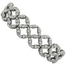 Trova una vasta selezione di salvini orecchini a prezzi vantaggiosi su ebay. Salvini Jewelry 25 For Sale At 1stdibs