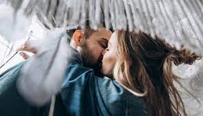 Depressed Boyfriend: 25 Signs & Ways To Help Him With Love & Support