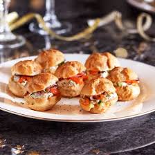 Aldi Belgique Recette Choux Apero A La Mousse De Saumon Et Au Concombre Lekker Voorgerechten Aldi