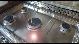 أبسط طريقة تنظيف وتلميع سطح الغاز والبوتجاز المعدني والمجلى الستانلس بدون مزيل دهون Youtube