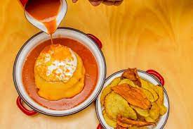 Bild von porto escondido, porto: Birazinha O Novo Hamburguer Com Molho De Francesinha