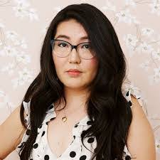 Jenny Han's Instagram, Twitter & Facebook