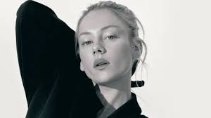 Ester Expósito Access (@EsterAccess)