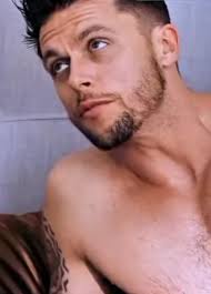 I just had to screenshot my feed and share