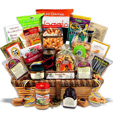 Healthy Christmas Basket By Gourmetgiftbaskets Com Healthy Gift Basket Vegetarian Gift Basket Healthy Gift
